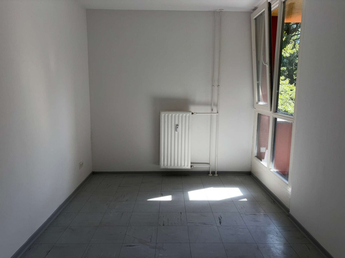 Halbes Zimmer